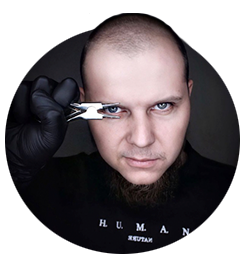 Tattoo artist 